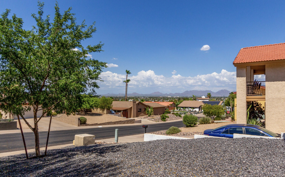 Janice Way House - Image 11