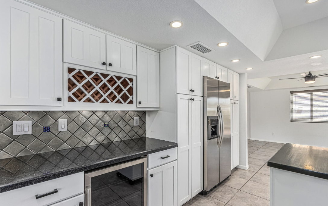 Janice Way House - Image 7